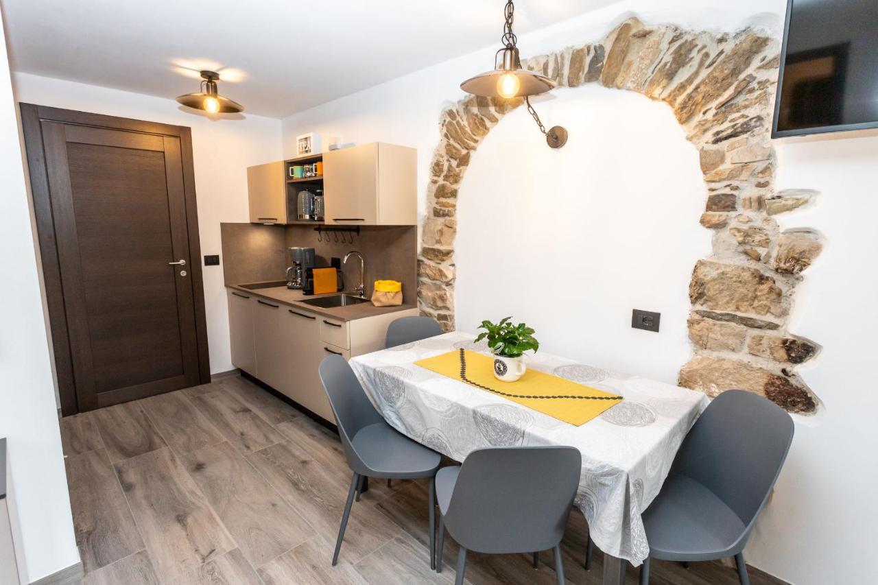 Agritur E-Cinque Villa Salorno Bagian luar foto
