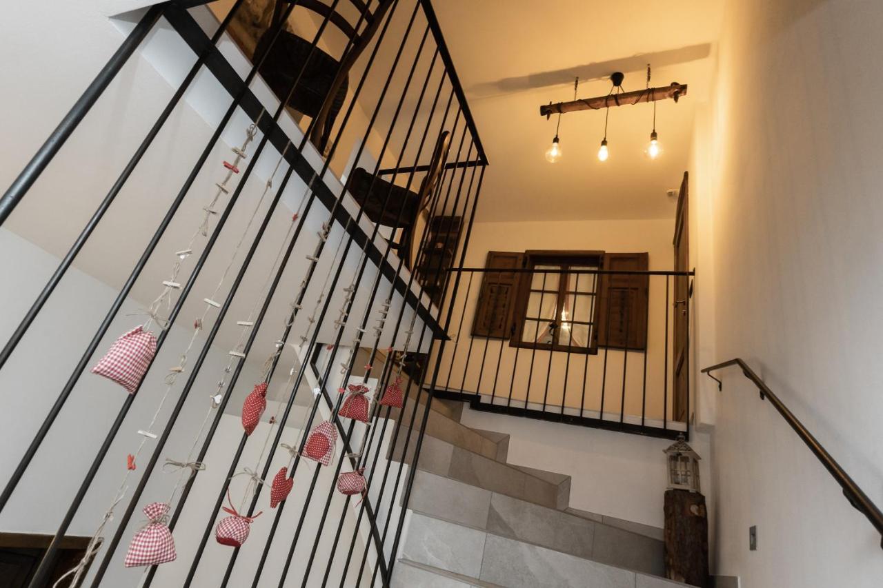 Agritur E-Cinque Villa Salorno Bagian luar foto